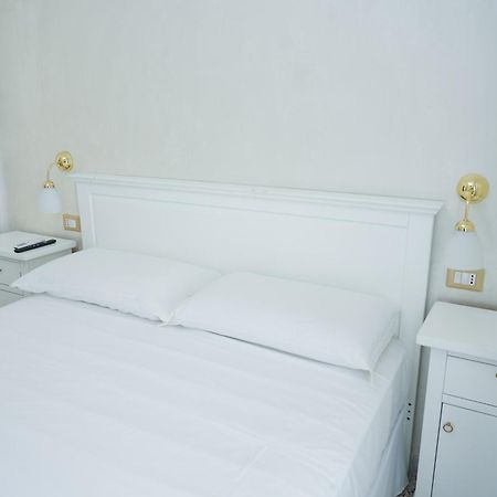 מלון סלרנו La Casa In Centro מראה חיצוני תמונה