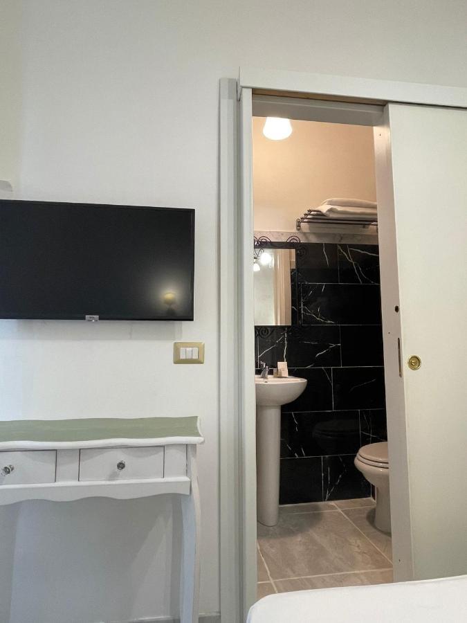 מלון סלרנו La Casa In Centro מראה חיצוני תמונה
